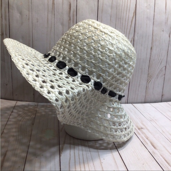 Vintage Woven Hat - Picture 3 of 14
